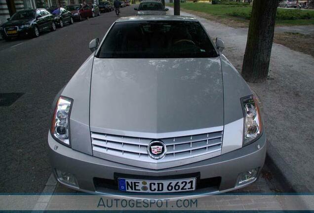 Cadillac XLR