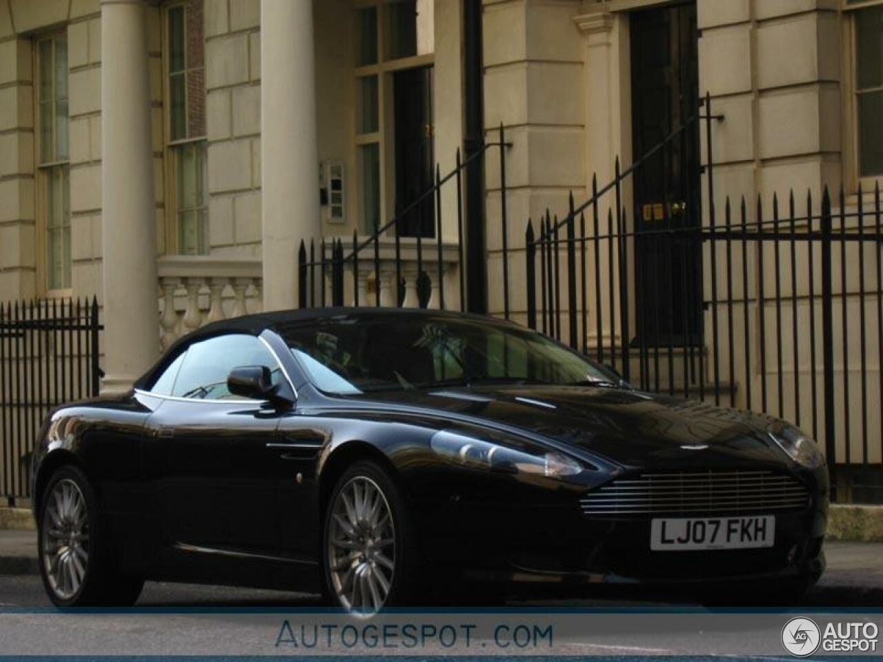 Aston Martin DB9 Volante