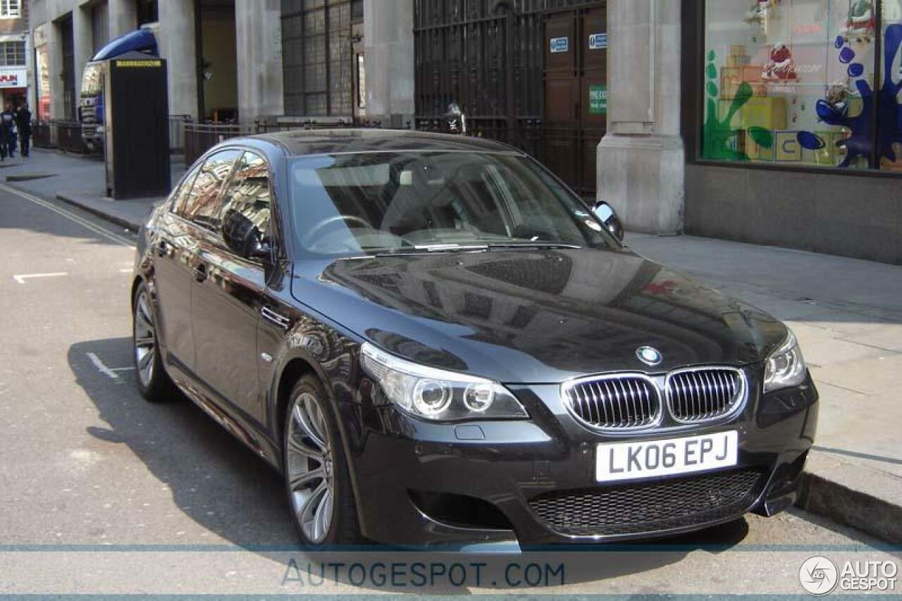 BMW M5 E60 2005