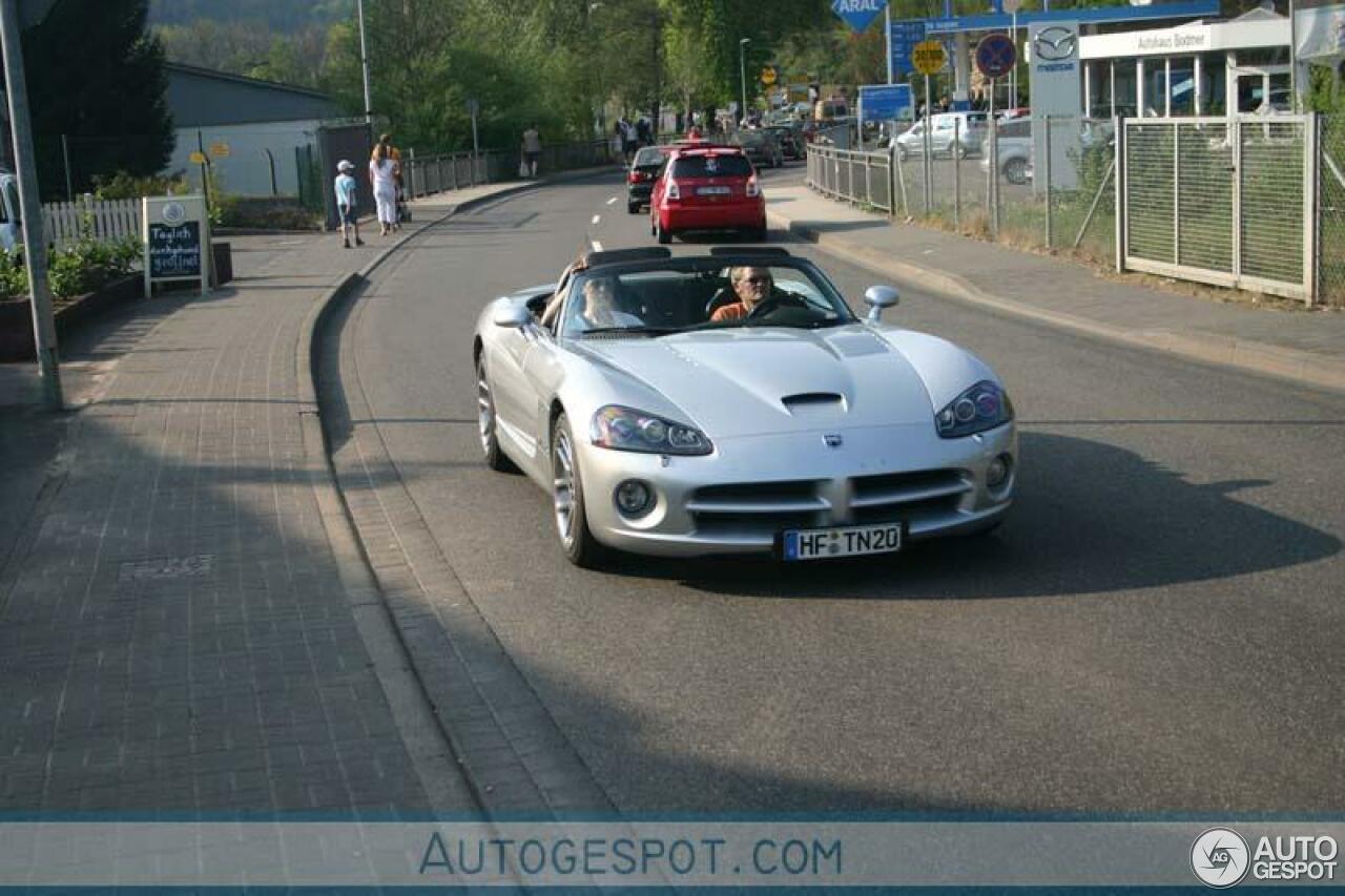 Dodge Viper SRT-10 Roadster 2003