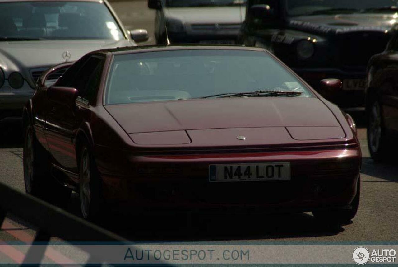 Lotus Esprit S4S