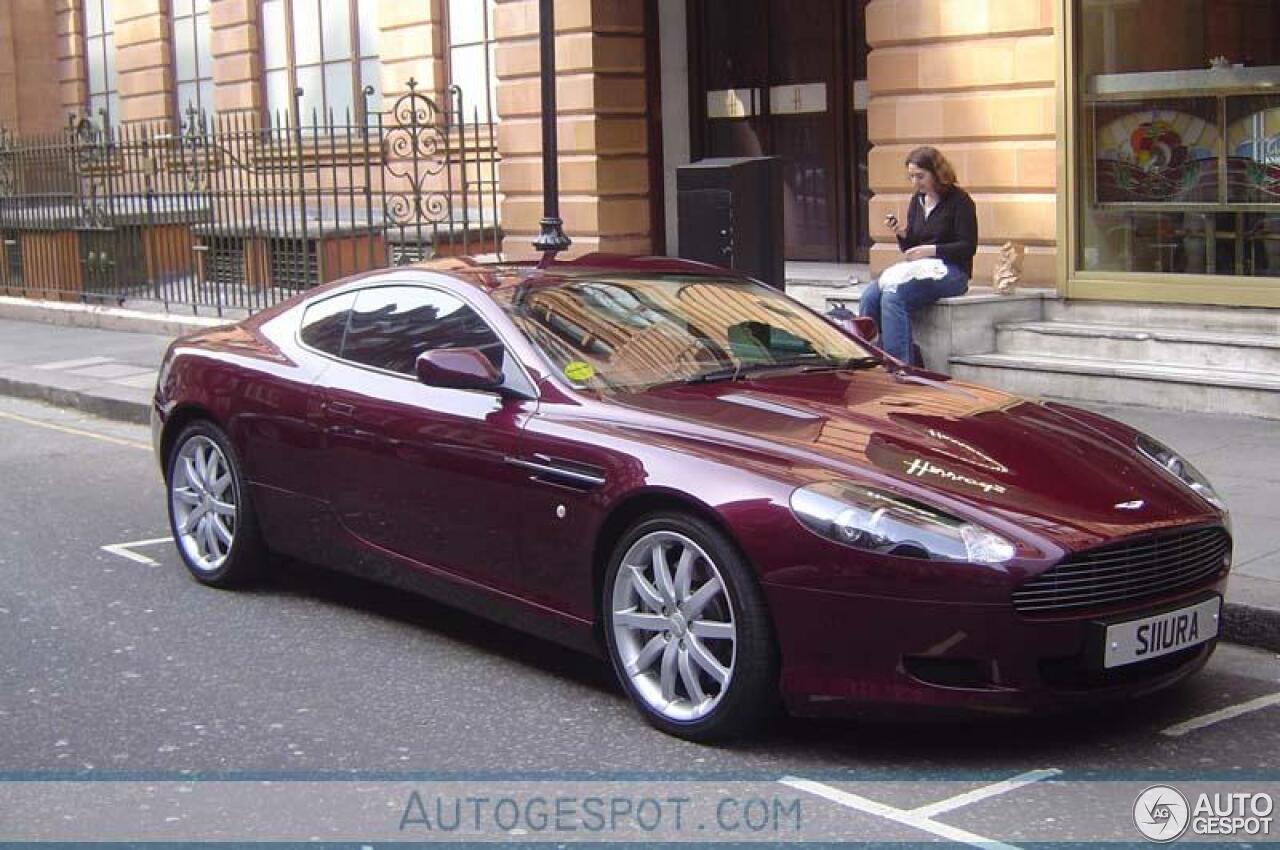 Aston Martin DB9