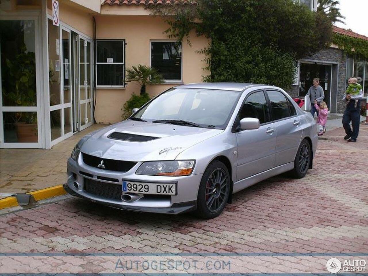 Mitsubishi Lancer Evolution IX FQ