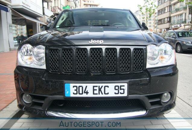 Jeep Grand Cherokee SRT-8 2005