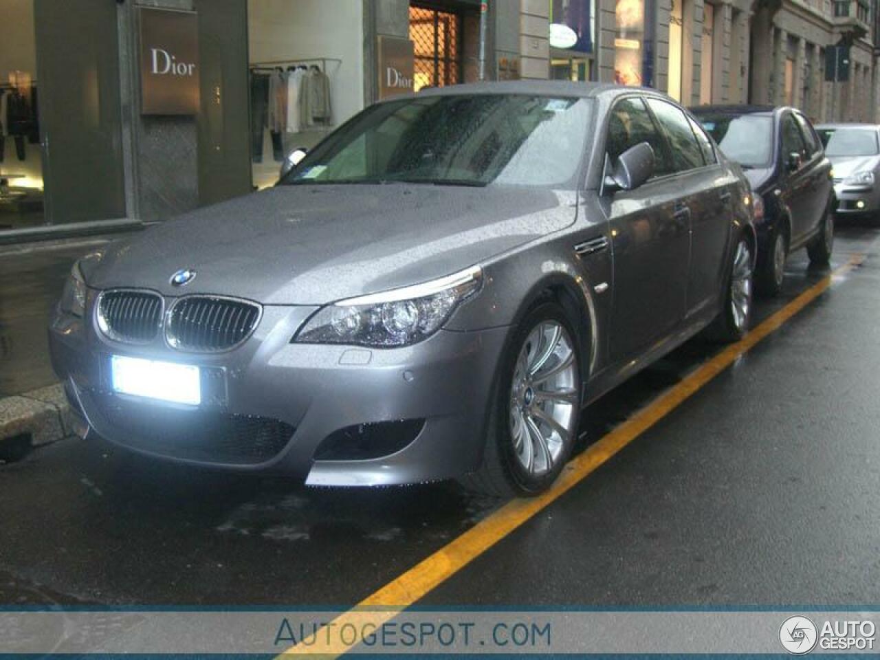 BMW M5 E60 2005