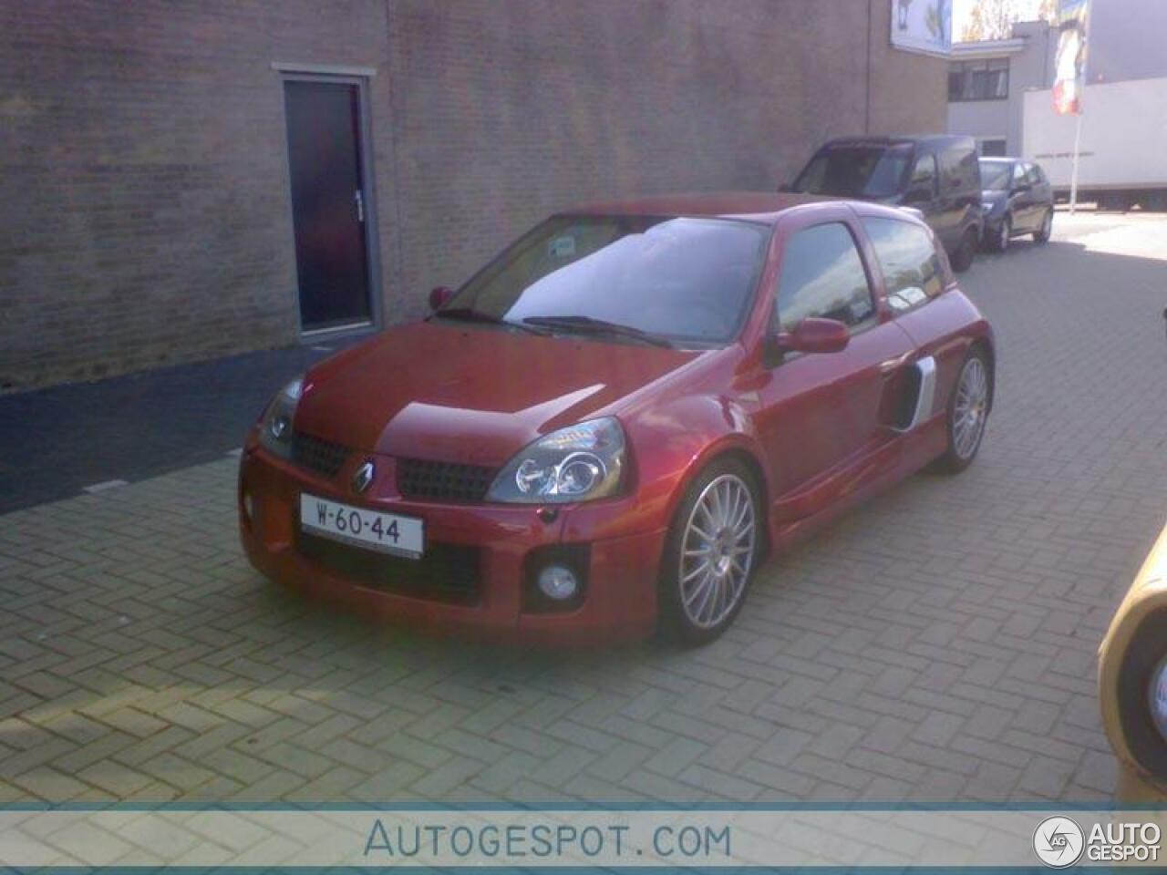 Renault Clio V6 Phase II