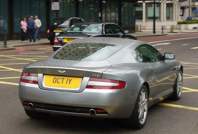 Aston Martin DB9