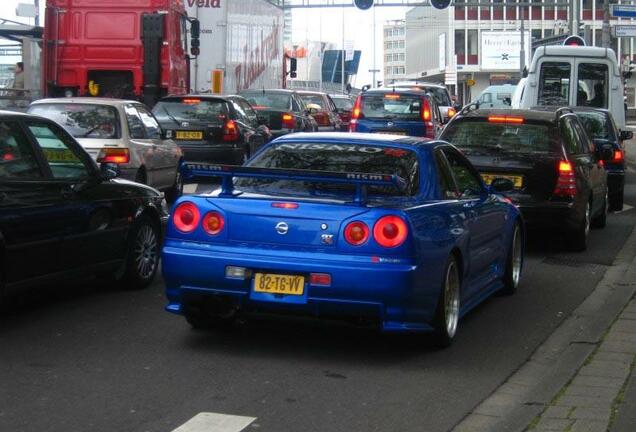 Exotic Car Spots  Worldwide & Hourly Updated! • Autogespot - Nissan  Skyline R34 GT-R V-Spec