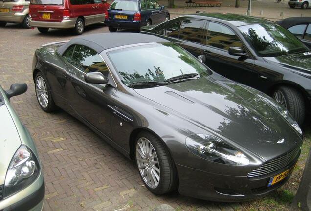 Aston Martin DB9 Volante