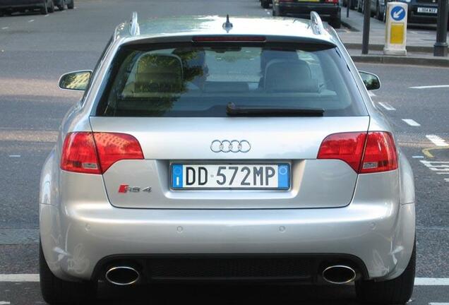 Audi RS4 Avant B7