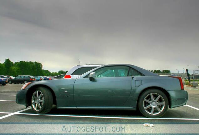 Cadillac XLR