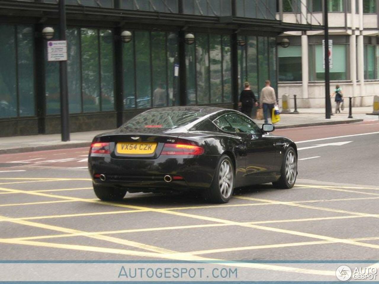 Aston Martin DB9