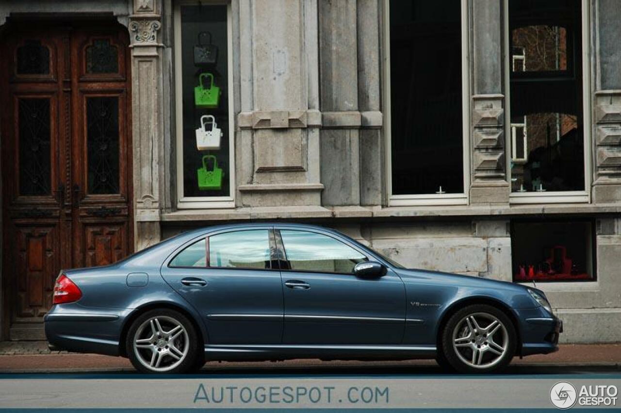 Mercedes-Benz E 55 AMG