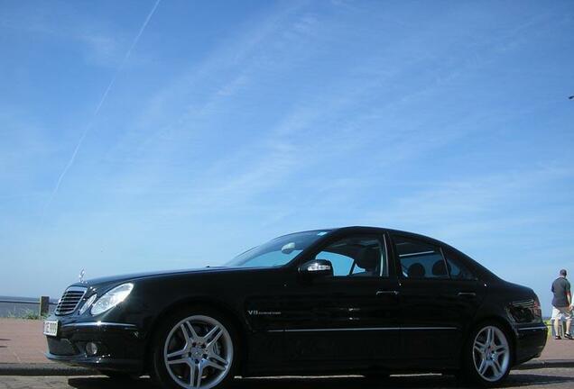 Mercedes-Benz E 55 AMG