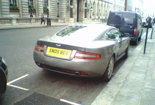 Aston Martin DB9