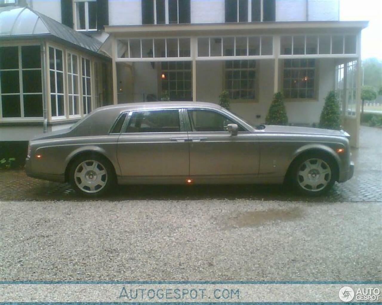 Rolls-Royce Phantom EWB