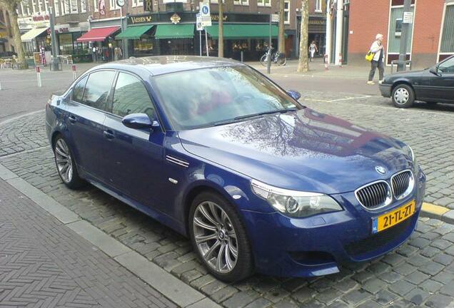 BMW M5 E60 2005