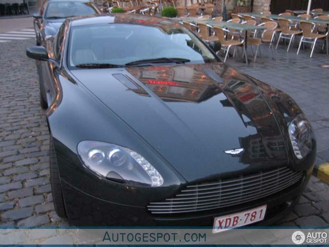 Aston Martin V8 Vantage