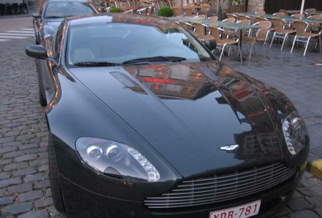 Aston Martin V8 Vantage