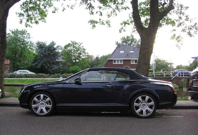 Bentley Continental GTC