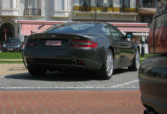 Aston Martin DB9