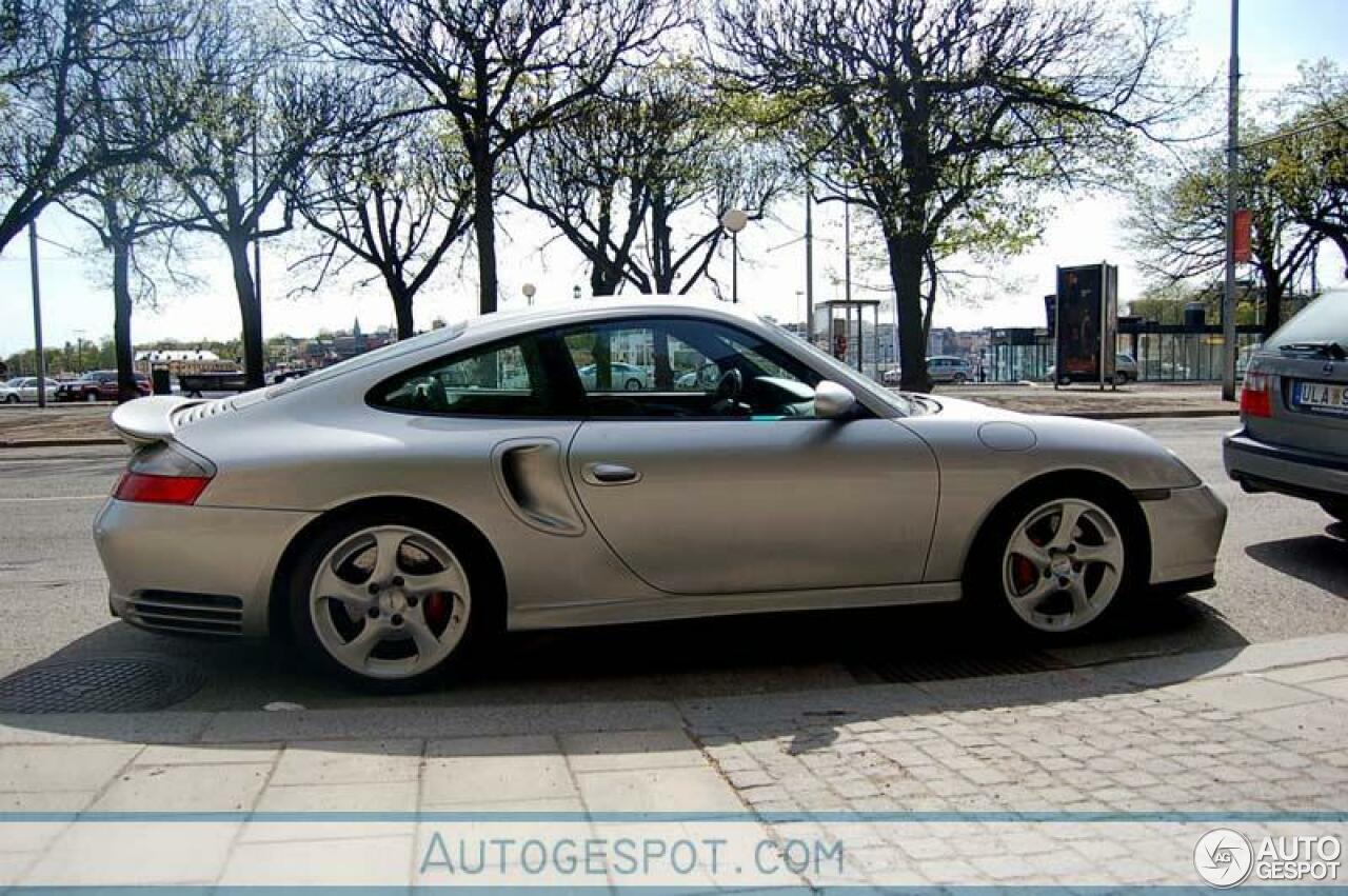 Porsche 996 Turbo