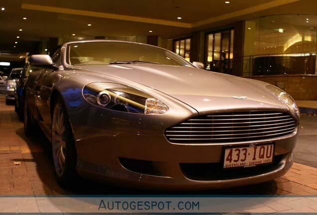 Aston Martin DB9 Volante