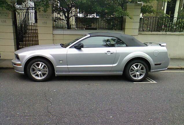 Ford Mustang GT Convertible