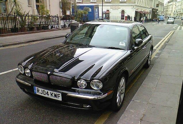 Jaguar XJR