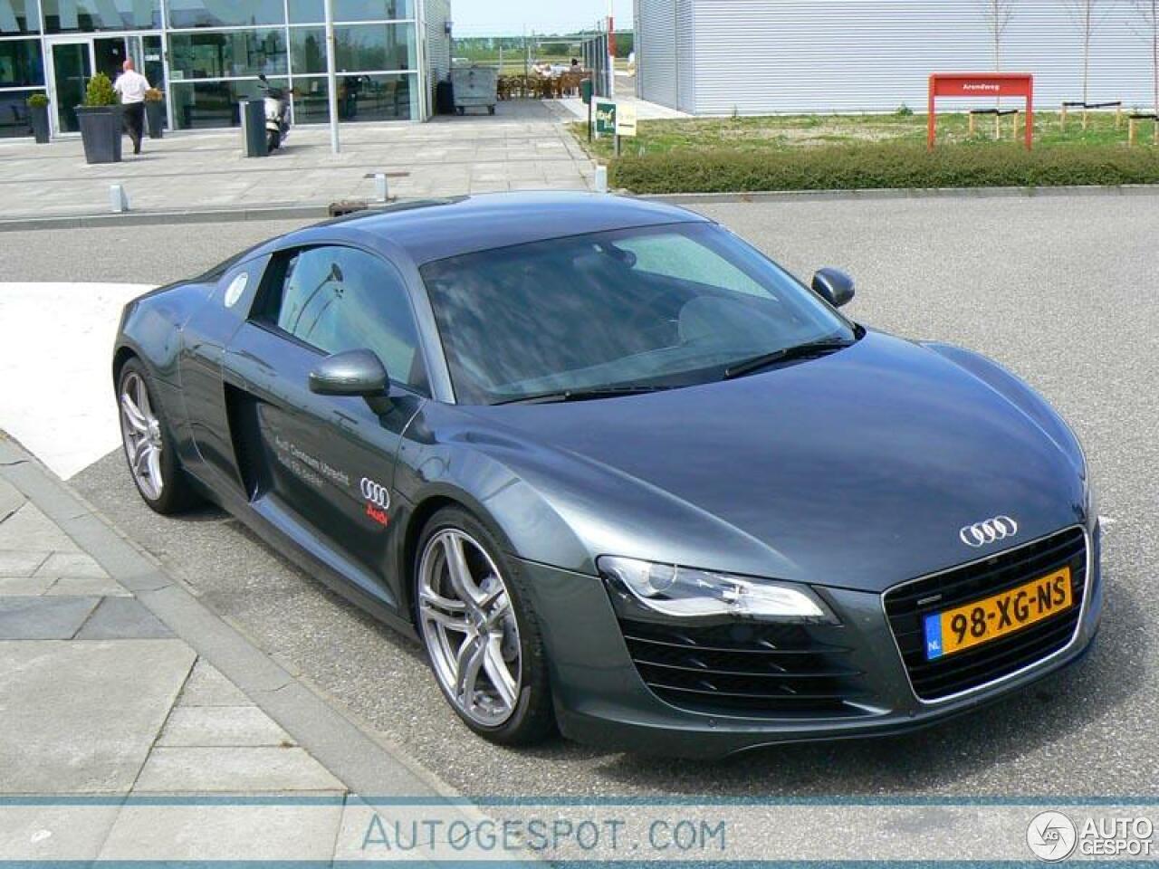 Audi R8