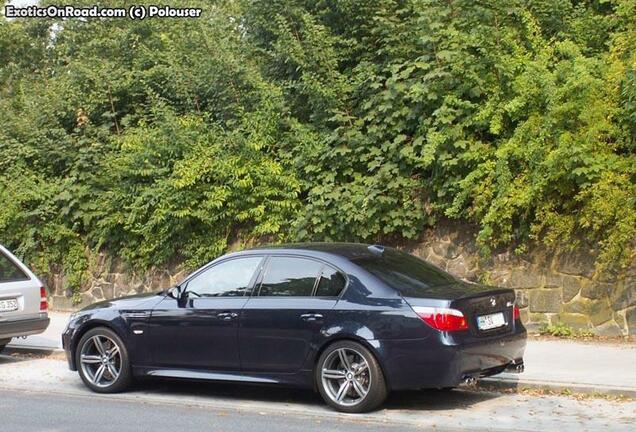 BMW M5 E60 2005