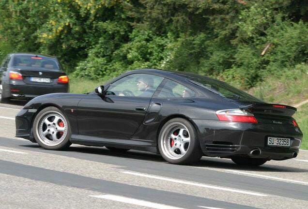 Porsche 996 Turbo