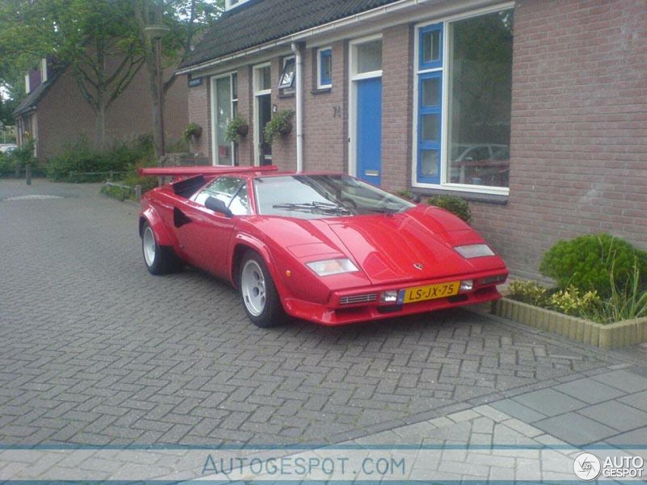 Lamborghini Countach LP500 S