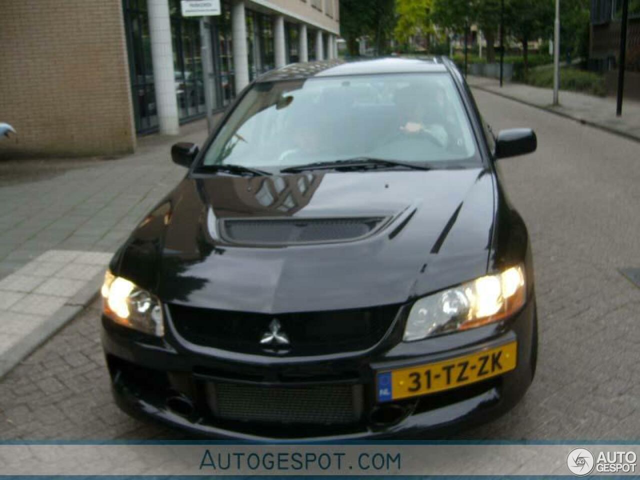 Mitsubishi Lancer Evolution IX