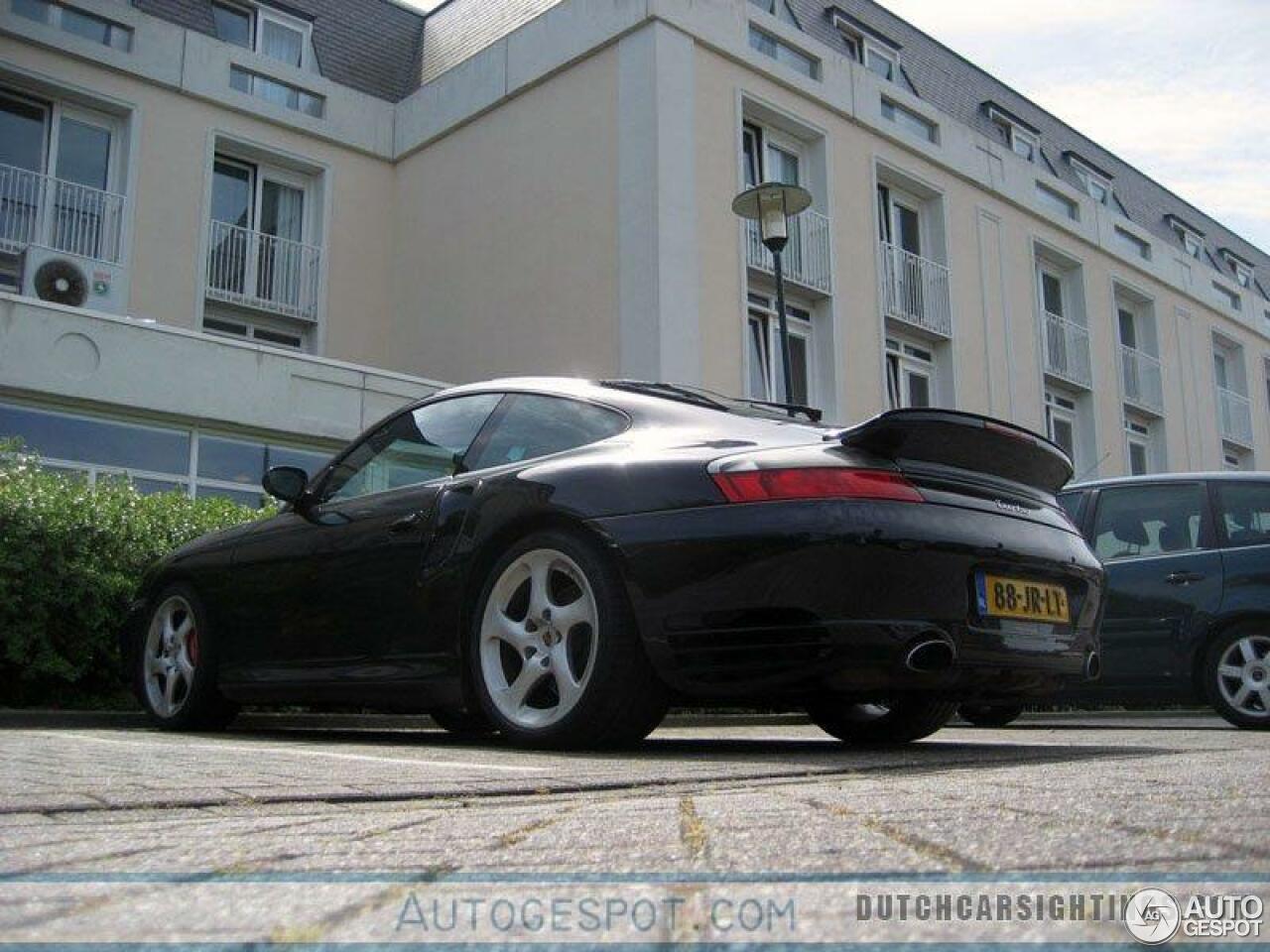 Porsche 996 Turbo