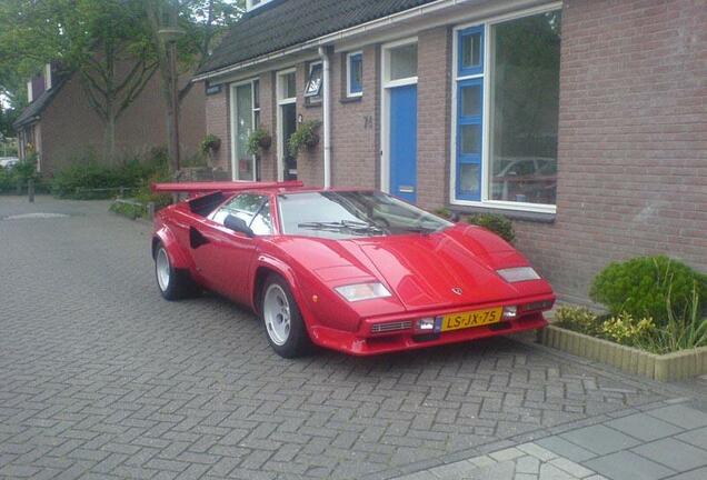 Lamborghini Countach LP500 S