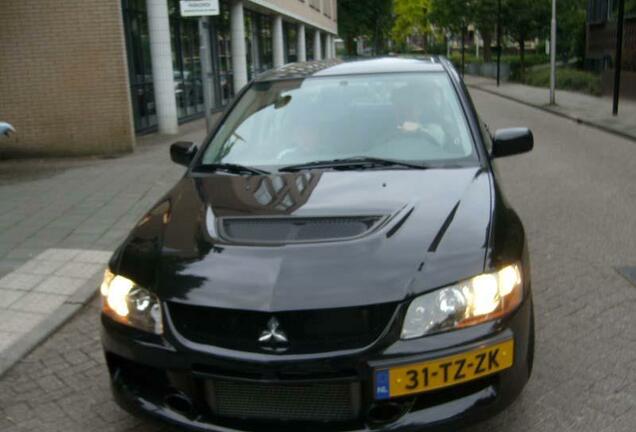 Mitsubishi Lancer Evolution IX