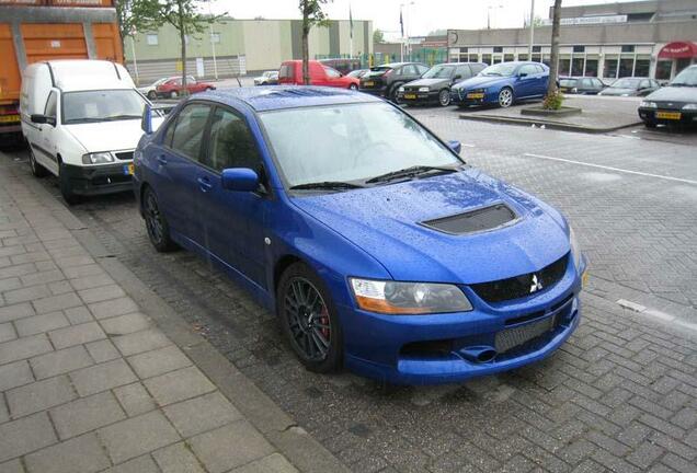 Mitsubishi Lancer Evolution IX