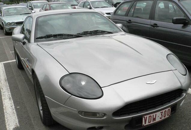 Aston Martin DB7