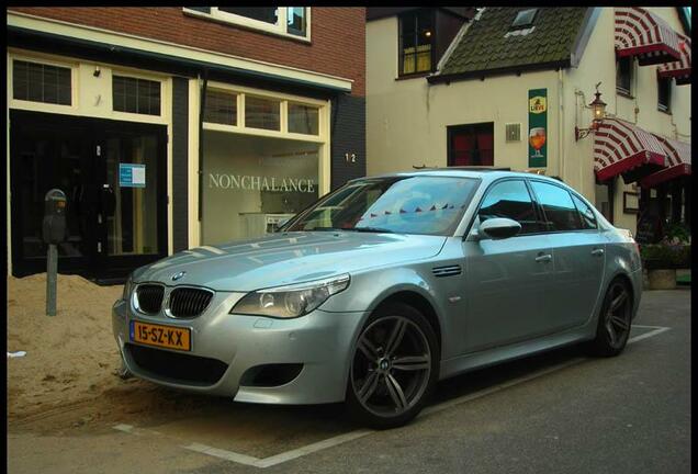 BMW M5 E60 2005