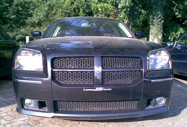 Dodge Magnum SRT-8