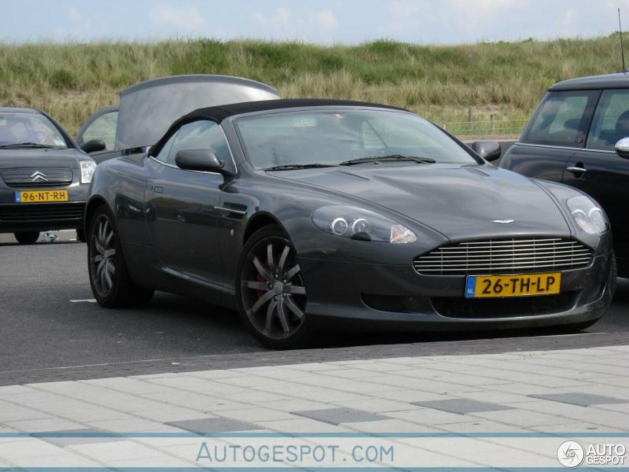 Aston Martin DB9 Volante