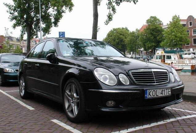 Mercedes-Benz E 55 AMG