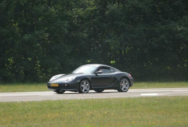 Porsche 987 Cayman S