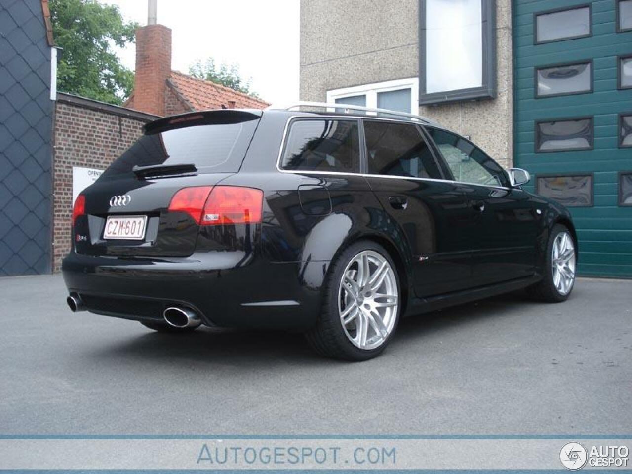 Audi RS4 Avant B7