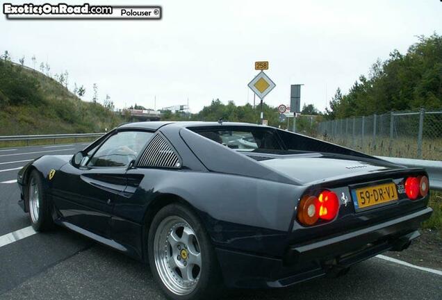 Ferrari 308 GTSi Zender