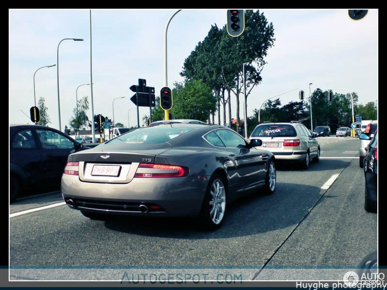 Aston Martin DB9