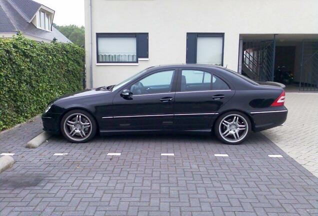 Mercedes-Benz C 55 AMG