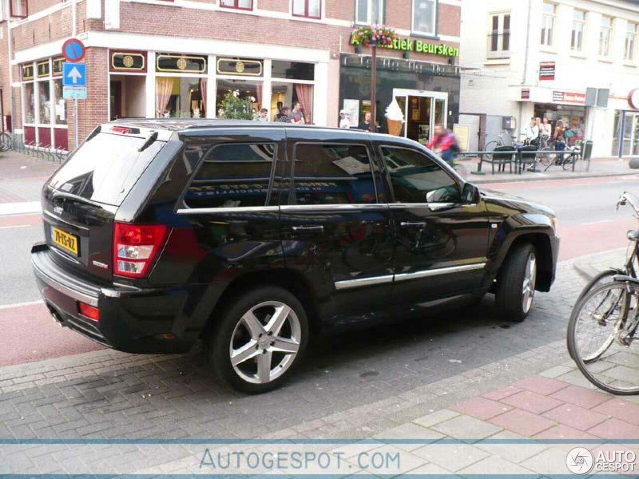 Jeep Grand Cherokee SRT-8 2005