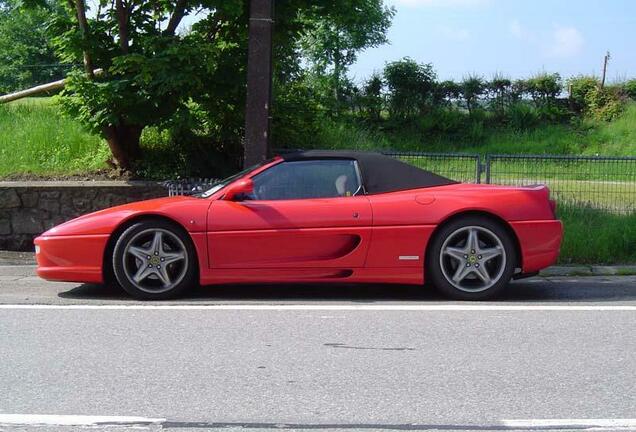 Ferrari F355 Spider